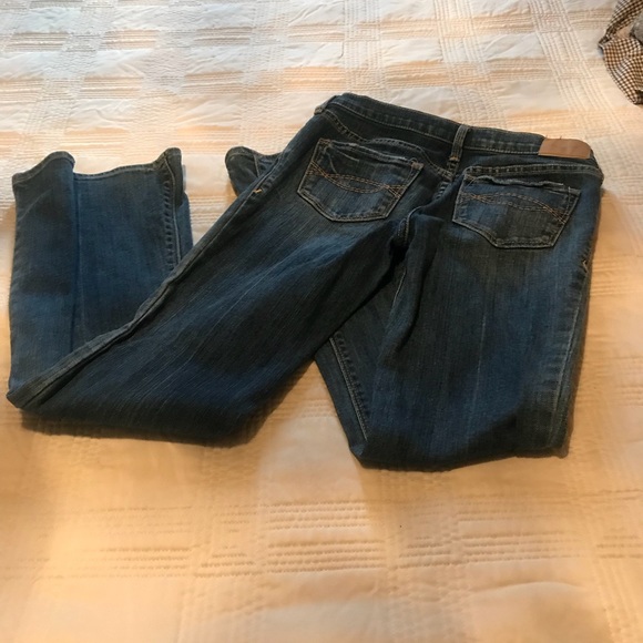 Abercrombie & Fitch girls jeans - Picture 2 of 3